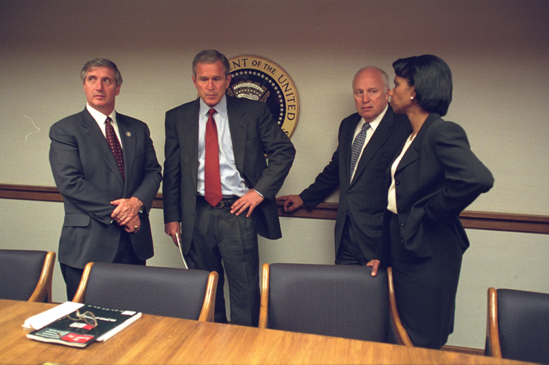 Illustration for article titled New Photos Of Dick Cheney On 9/11 Show The Gravity Of The Attacks
